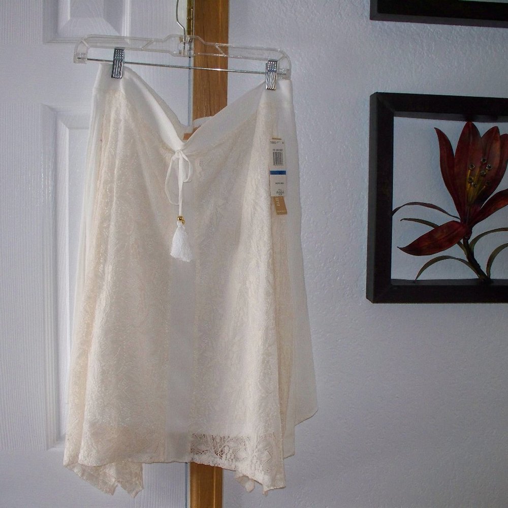 Ivory Skirt